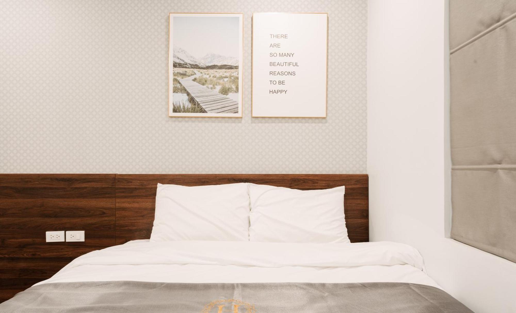 Hi-Home Suites - The West Lake Xuan Dieu Hanoï Extérieur photo